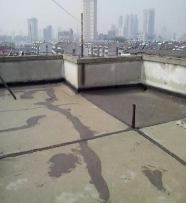 泽普漏水维修 楼顶漏水是什么原因，楼顶漏水维修方法是什么?